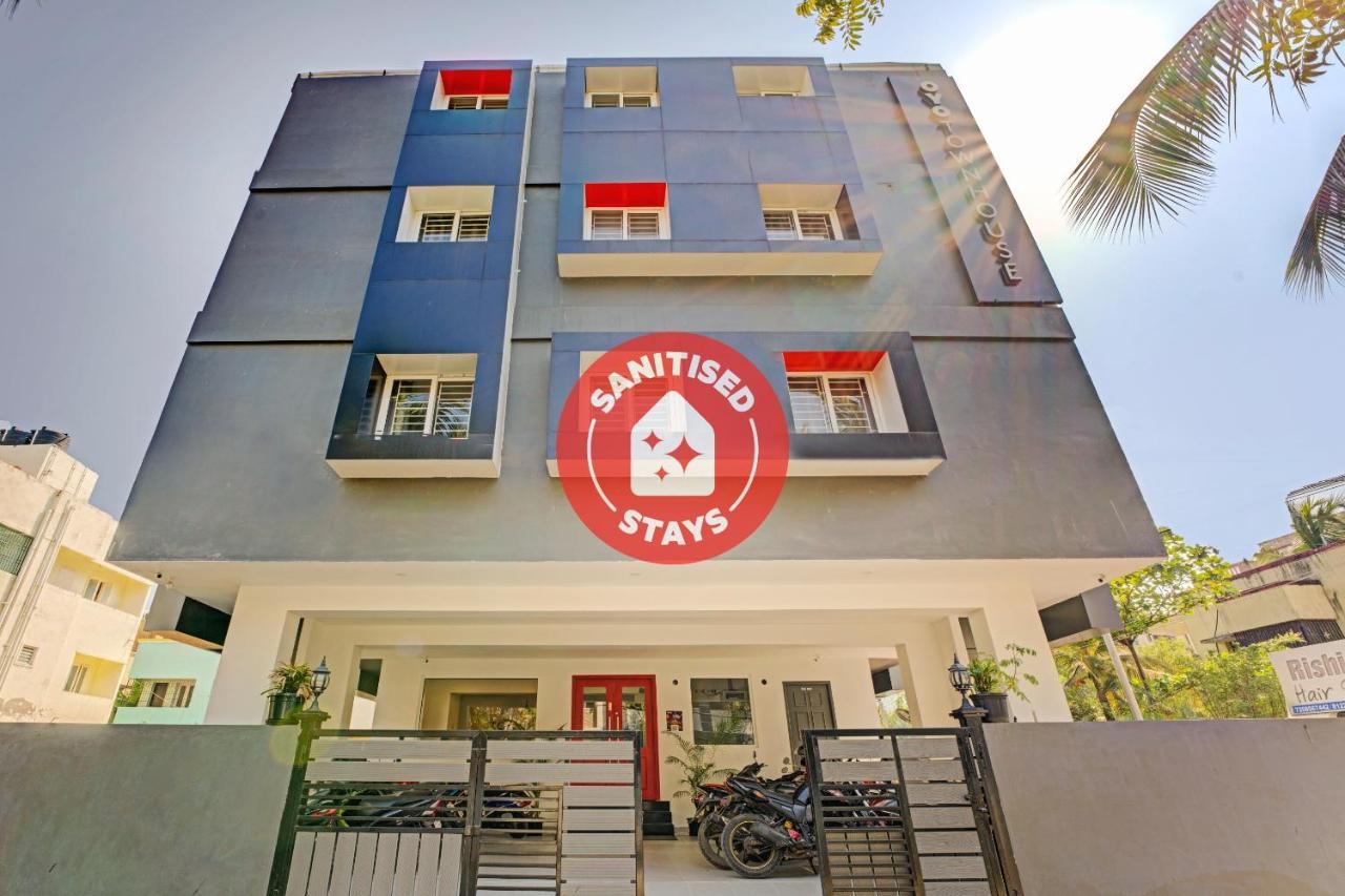 Oyo Townhouse 74871 Thoraipakkam Hotel Ченай Екстериор снимка