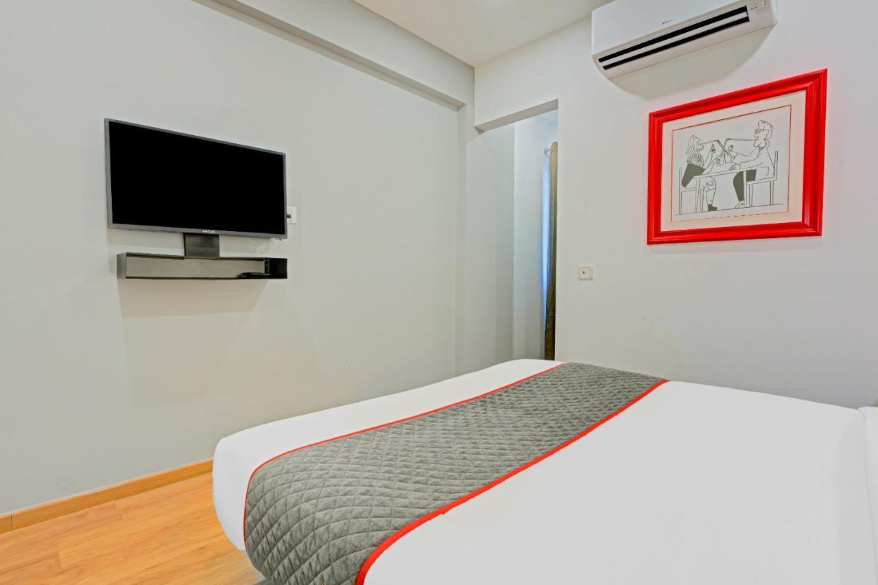 Oyo Townhouse 74871 Thoraipakkam Hotel Ченай Екстериор снимка