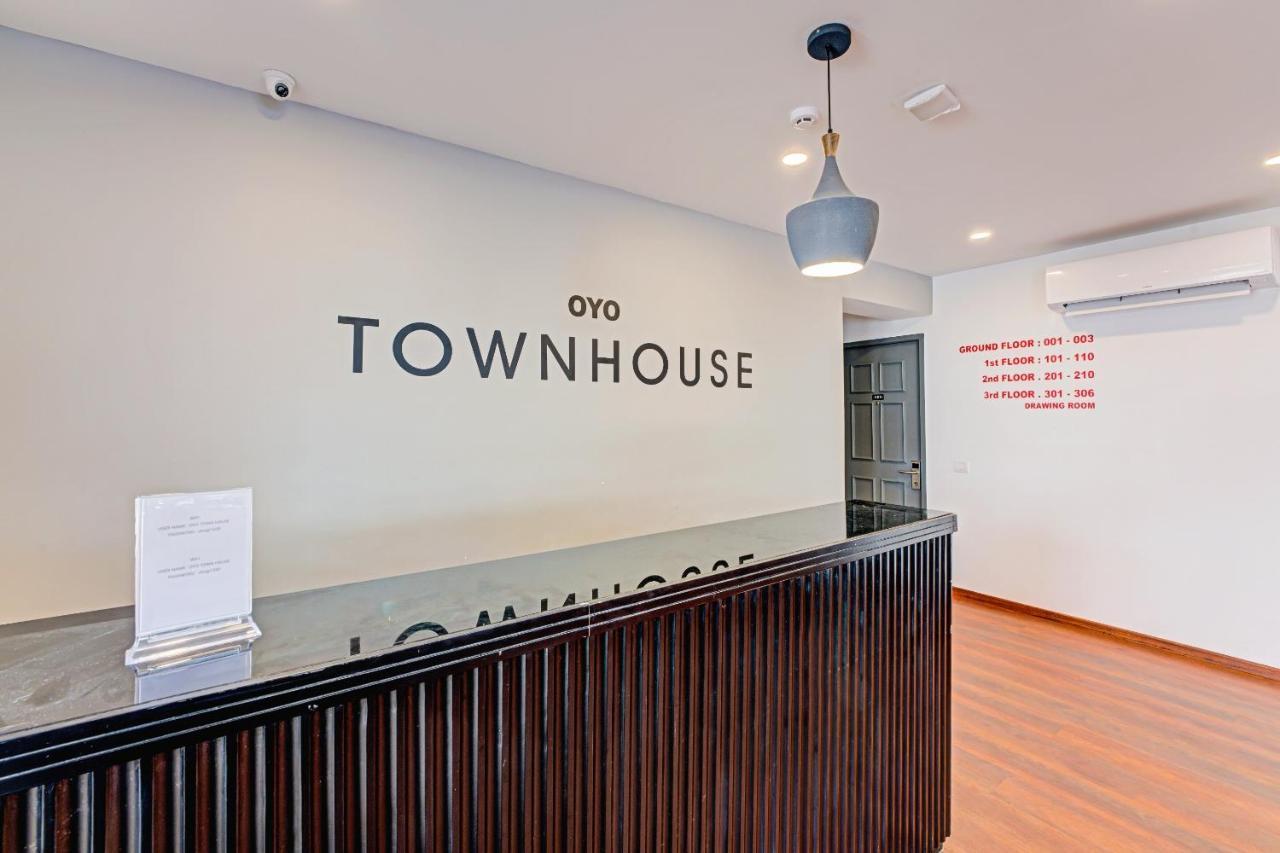 Oyo Townhouse 74871 Thoraipakkam Hotel Ченай Екстериор снимка